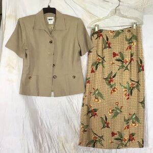 Women’s Vintage Leslie Fay Suits 2pcs. Size 10